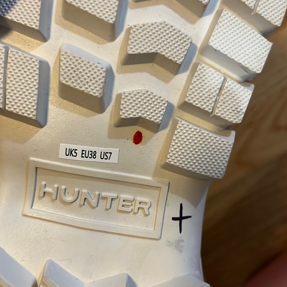 Hunter Intrepid Tall Snow Boots Size 7 NWT - Picture 11 of 16